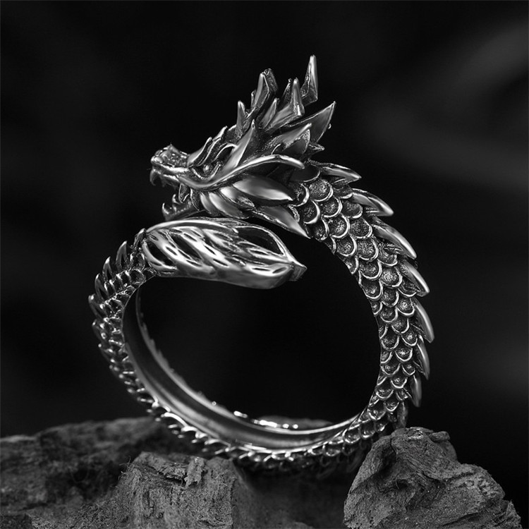 Supreme zodiac dragon head ring men's ring men's domineering retro jewelry punk skull personalized ring