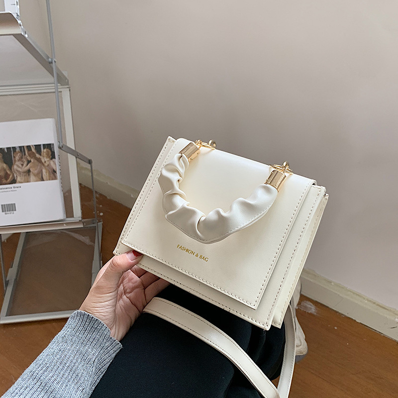 Autumn and winter small bags for women new trendy small fresh women's bags fashionable one-shoulder crossbody bag pleated handheld small square bag