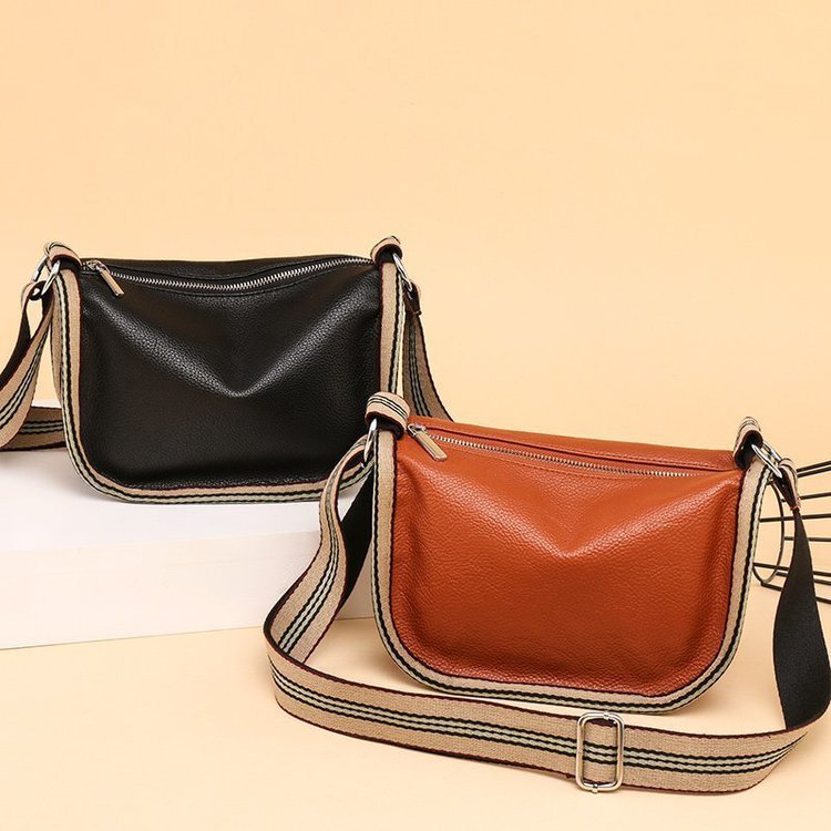 Bags for women new style pebbled pattern wide shoulder strap single shoulder crossbody ladies internet celebrity live broadcast small square bag