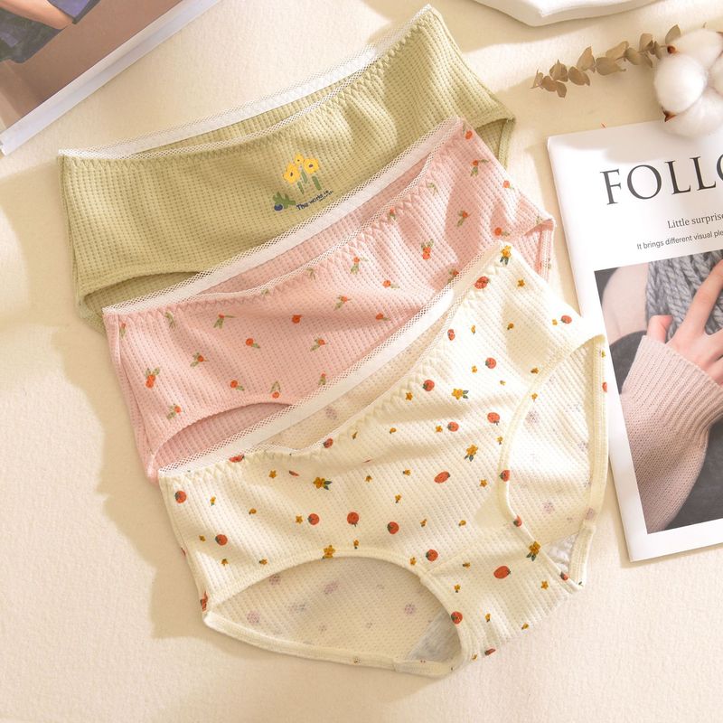Waffle printed and dyed fruit and flower fresh and skin-friendly breathable fabric girls' underwear