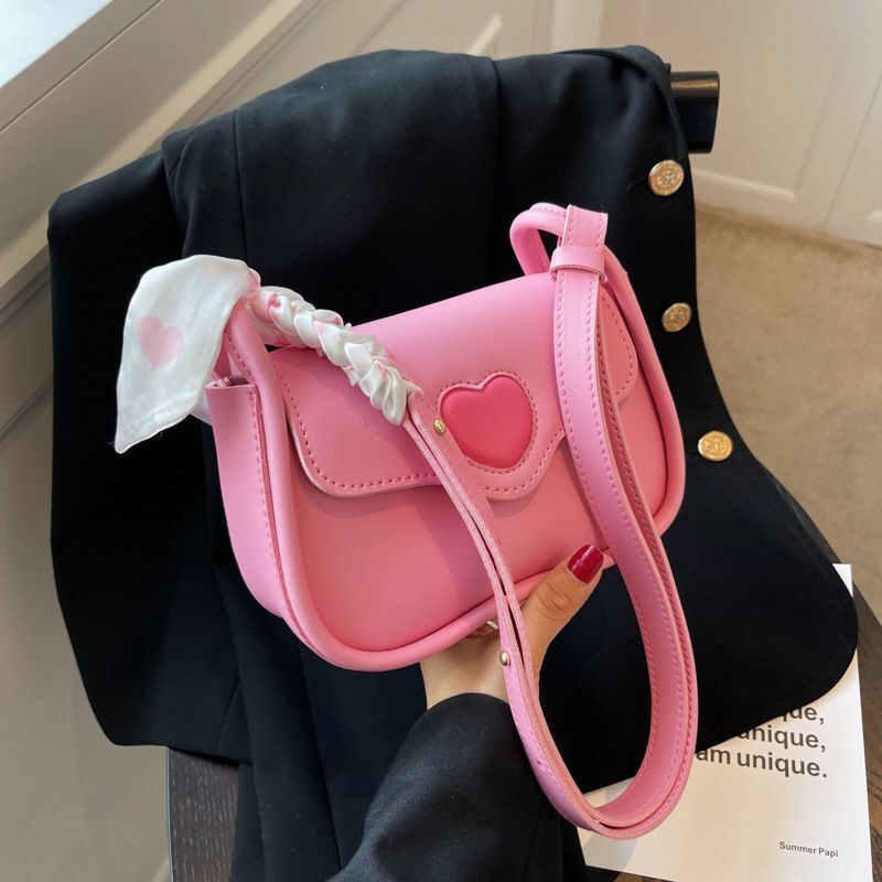 Fashionable girl summer small bag, popular new style, versatile crossbody bag, high fashion shoulder armpit bag