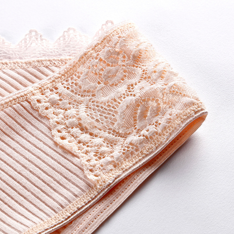 Sexy lace-edged cotton underwear for women, seamless breathable threaded mid-waist large size briefs for women