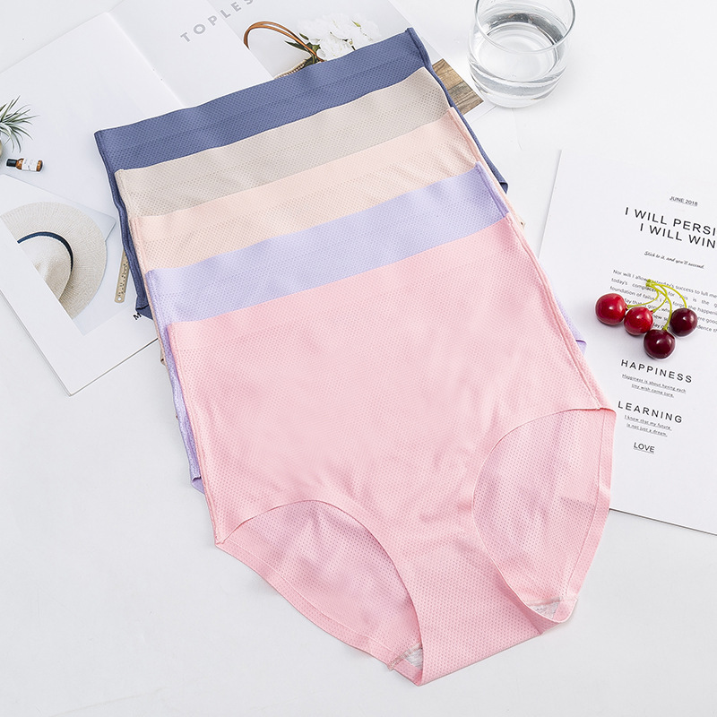 High-waisted ice silk underwear for women, breathable hole-free one-piece, skin-friendly, comfortable butt-lifting underwear for women