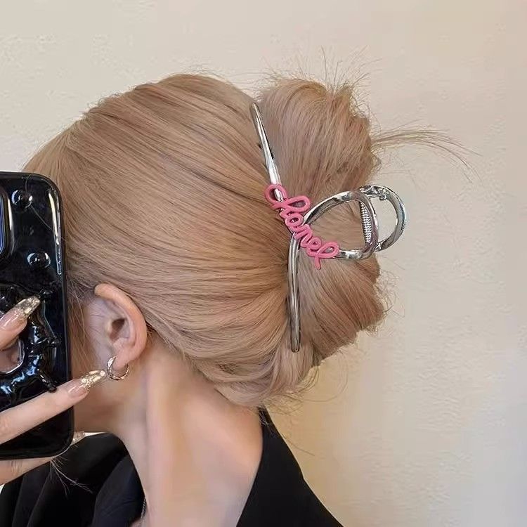 A bit cool ~ Metal hair clip for the back of women's head y2k summer large hair clip 2023 new shark clip high-end