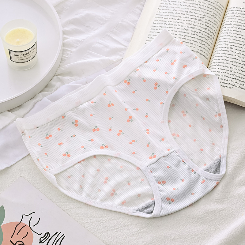 Milk silk mid-waist breathable and comfortable underwear for women cute and sweet cartoon animal girl student triangle shorts
