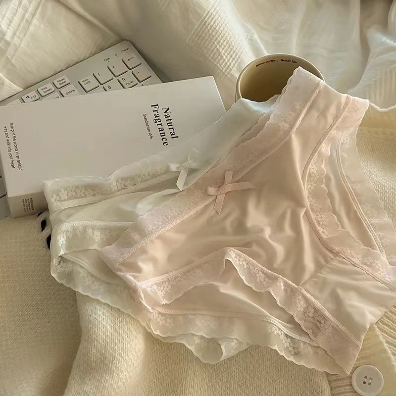 Spring and summer solid color ice silk underwear for girls mid-waist quick-drying lace