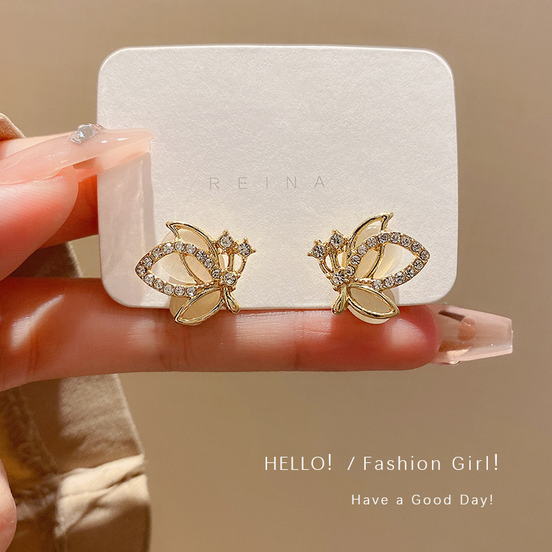 Super Fairy Butterfly Fresh and Sweet High-end Earrings Women's Fashion Personality Niche Versatile Internet Celebrity Temperament Earrings Studs and Earrings