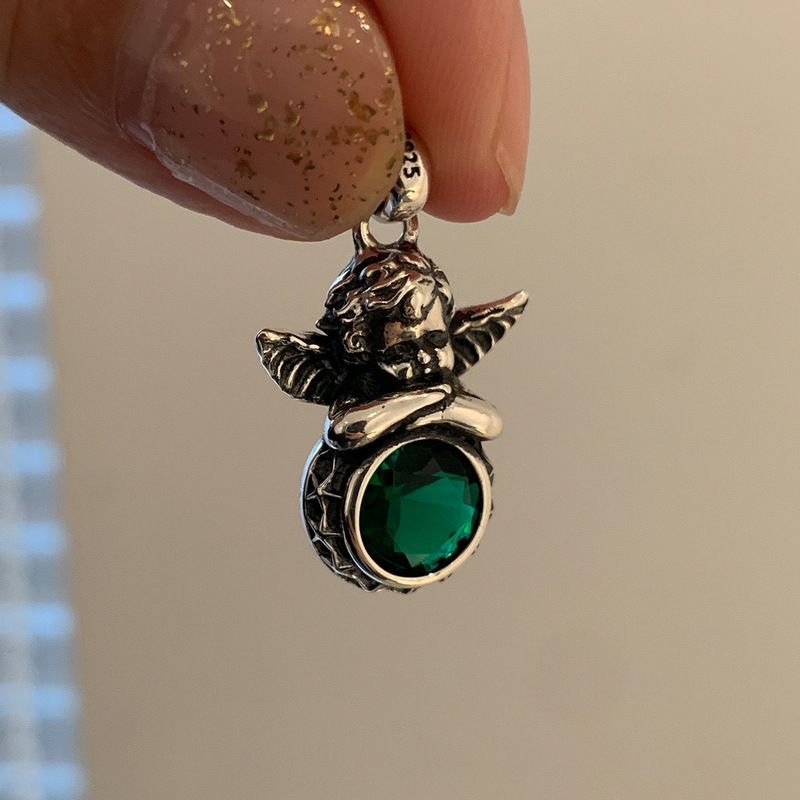 Retro high-end fashion cold style s925 sterling silver zircon little angel pendant women's necklace single pendant light luxury niche