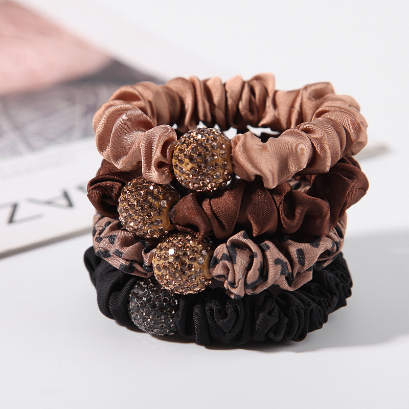 Japanese and Korean temperament rhinestone ball head rope large intestine hair ring internet celebrity simple hair tie rubber band tied ponytail hair rope headwear
