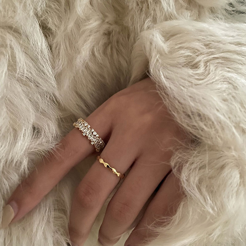 Super flash rhinestone open ring women's niche design index finger ring fashionable personality exquisite ring high-end index finger ring