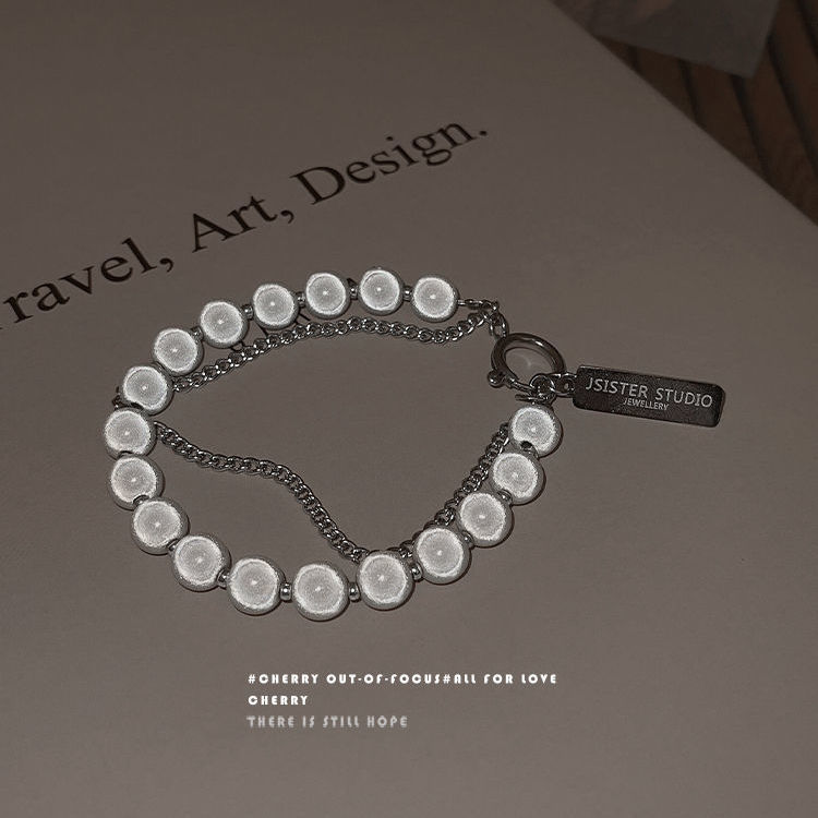 Korean style simple niche double-layer stacked design letter square brand pearlescent reflective pearl double-layer bracelet for women