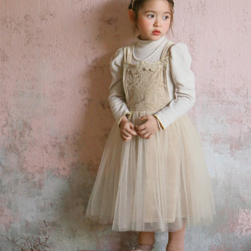 2024 Winter Strawberry Shan Korean Children's Clothing Children's Girls Fashionable Lace Puffy Mesh Velvet Tank Top