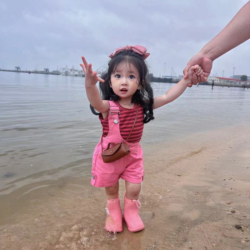 Girls overalls suit new children's baby summer striped vest overalls L580