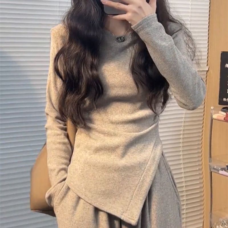 Korean style casual suit with waisted autumn and winter new style slim irregular pleated top + straight pants two-piece set for women