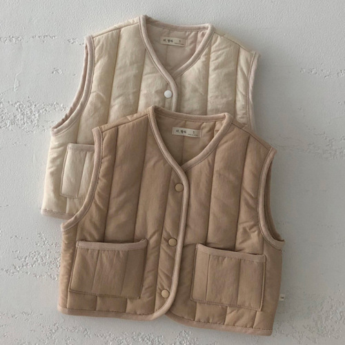 Autumn and winter new Korean version ins children's clothing retro warm style vest practical solid color vest for boys and girls