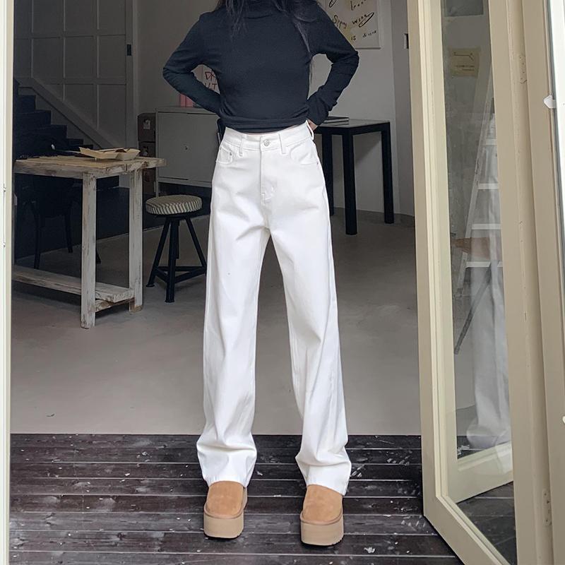 Japanese white straight jeans for women in autumn and winter new style Maillard wear high waist slim loose narrow floor mopping pants