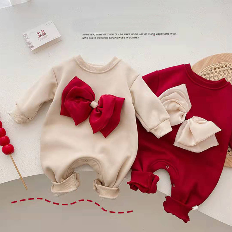 Korean version of ins infant and toddler New Year's greeting clothes newborn plus velvet jumpsuit crawling suit winter baby bow long crawling suit