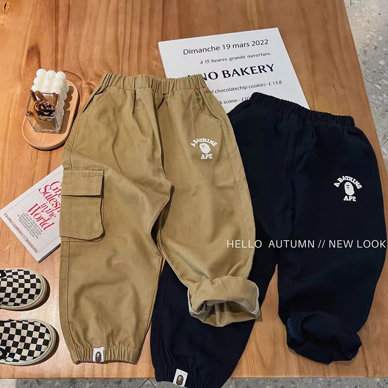 Children's trendy trousers 2024 spring new styles Boys' casual overalls Ape-man loose trousers for small and medium-sized children