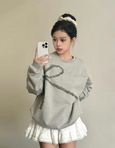 [Tmall/Quality/Thin Style] Heavy Chinese Cotton/Silver Fox Velvet Bow Big Print Round Neck Sweater Women’s Fashion