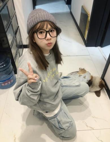 [Tmall/Quality/Thin Style] Heavy Chinese Cotton/Silver Fox Velvet my dog ​​letter printed round neck sweatshirt for women