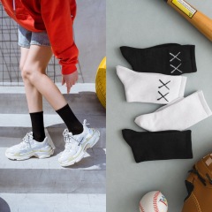 Socks Women's Street Ins Polyester Cotton Mid-High Socks Men's Casual Breathable Sports Basic Color Trendy Brand Couple Socks