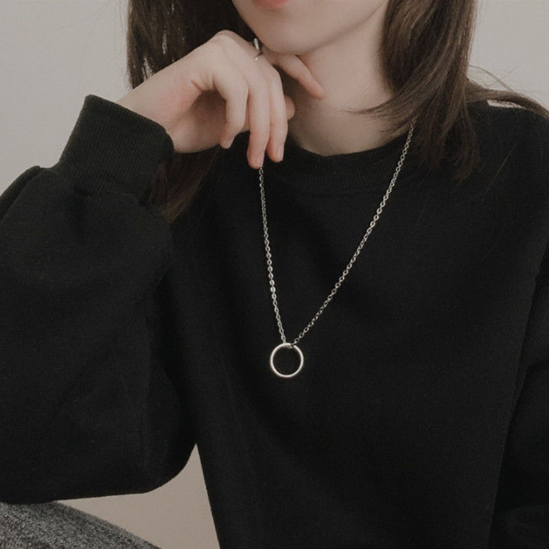 A simple sweater chain, titanium steel necklace, men's trendy ins hip-hop, the same sweatshirt chain ring as the king of dance, Internet celebrity female blog