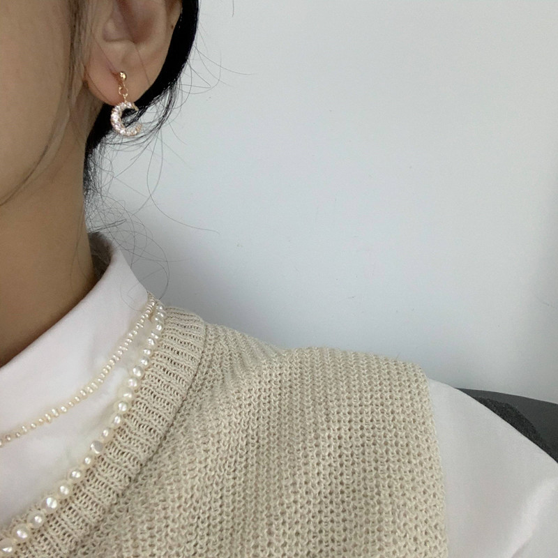 S925 silver needle super flash zircon moon earrings simple temperament micro-set niche high-end internet celebrity earrings