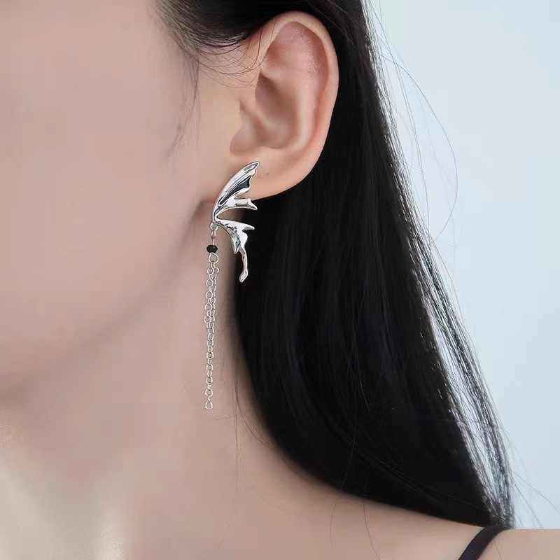 S925 Silver Needle Metallic Tassel Half Butterfly Stud Earrings Personalized Exaggerated Asymmetrical Long Tassel Stud Earrings