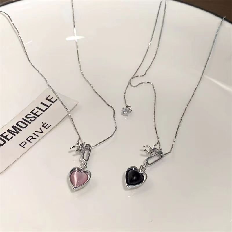 Korean version of sweet and cool love necklace for women, light luxury niche design, versatile clavicle chain, bestie necklace, new trendy style