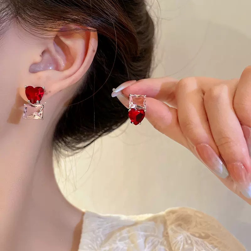 Korean asymmetrical red love earrings for women, light luxury, high-end niche earrings, crystal versatile earrings