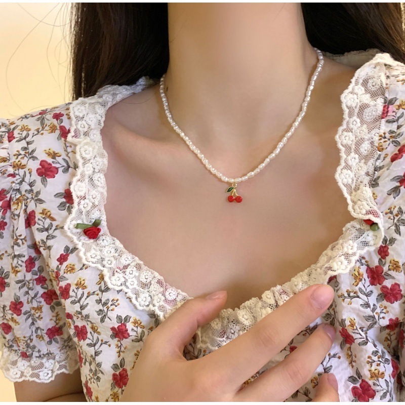 Sweet cherry girl necklace, simple temperament and versatile pearl clavicle chain, Japanese and Korean style fresh and cute necklace