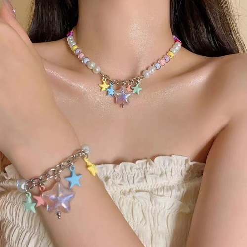 Dopamine colorful beaded five-pointed star pendant necklace female personality versatile temperament clavicle chain sweet cool style bracelet
