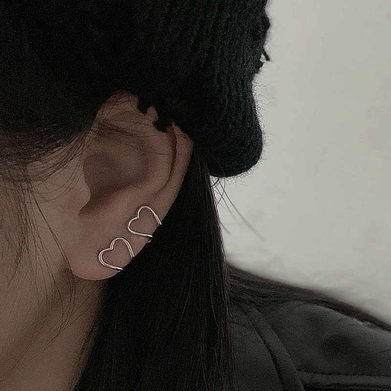 Simple love ear clip without piercing women ins earrings feminine temperament cool style personality geometric retro without piercing women