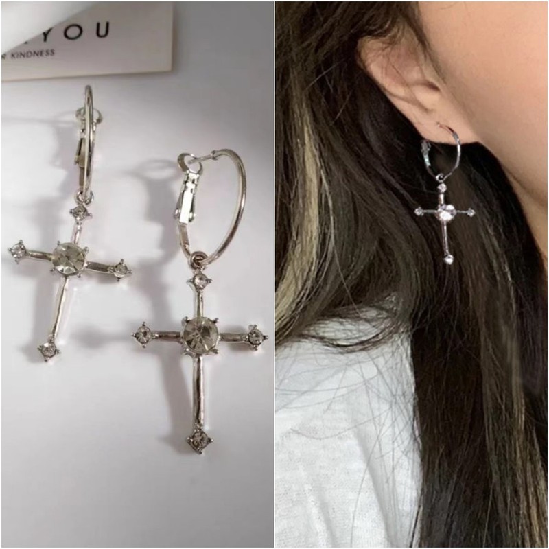 European and American high-end cross earrings, earrings, women's light luxury temperament, personality, Internet celebrity, long retro diamond-encrusted earrings