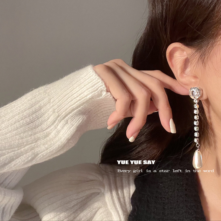Rich lady French pearl tassel zircon earrings fairy style light luxury sparkling diamond long earrings 925 silver needle