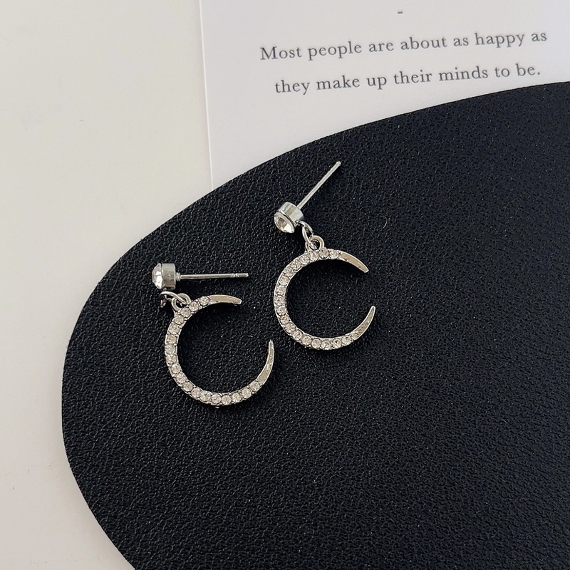 Korean style temperament design zircon ins moon versatile earrings earrings earrings