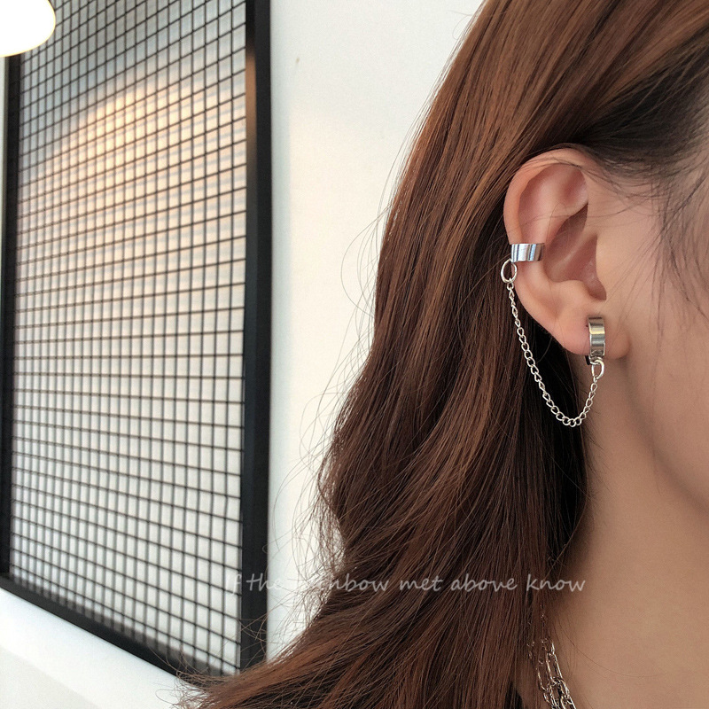 Cold style high-end ear clips without pierced ears for women hip-hop simple ear bone clip one-piece earrings new trend