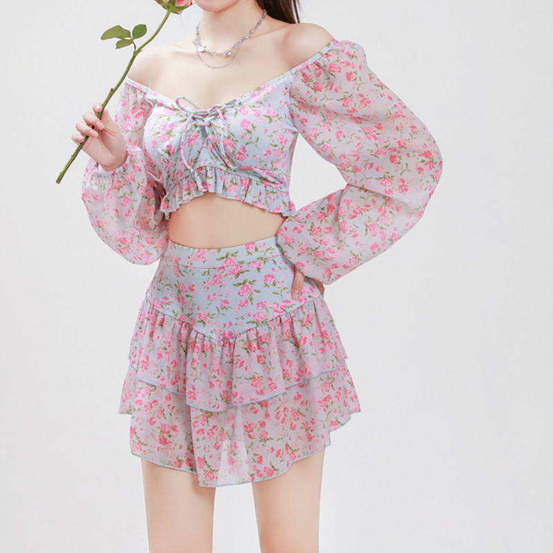 2024 Swimsuit Women's Summer Split Bikini Long Sleeve Two-piece Set Conservative Slim Covering Belly Girl Student Hot Spring Swimwear