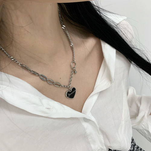 Love necklace for women ins hip-hop niche design does not fade ins cold style clavicle chain new style