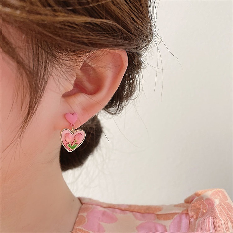 Korean niche design earrings early spring retro love earrings exquisite temperament high-end earrings earrings for women