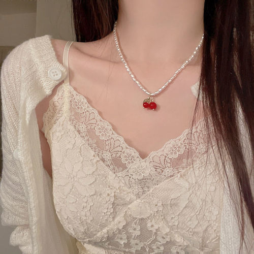 Summer gentle pearl cherry necklace women's light luxury niche temperament neck chain sweet and fresh clavicle chain