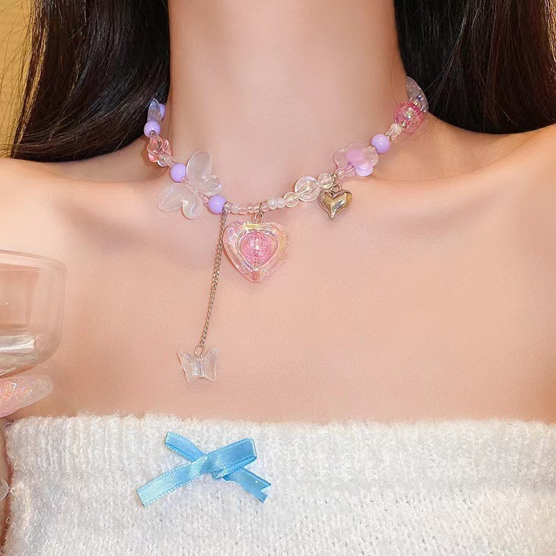 Sweet temperament, Japanese and Korean new trendy love pendant beaded necklace, female personality, sweet and cool, versatile butterfly clavicle chain