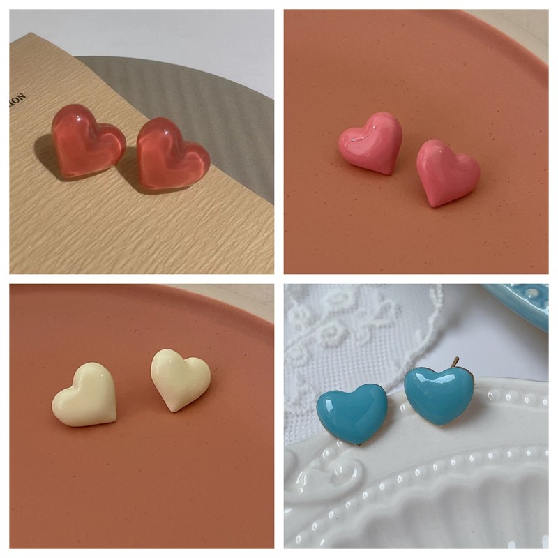 adore!  Simple and versatile solid color love earrings for women, fresh and sweet ins niche design heart-shaped earrings