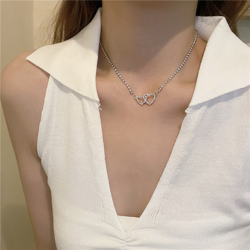 Japanese and Korean diamond double love necklace women's light luxury niche design clavicle chain simple temperament neck necklace accessories trendy