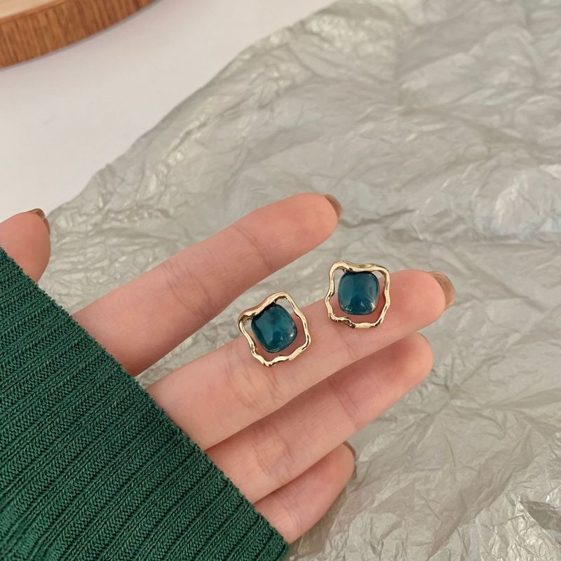 S925 silver needle French retro niche design irregular square earrings amber resin earrings for women