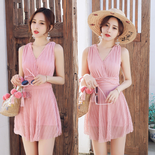 2024 new Korean style sexy swimsuit one-piece swimsuit for women, conservative and slimming, covering the flesh, hot spring, flat angle, solid color