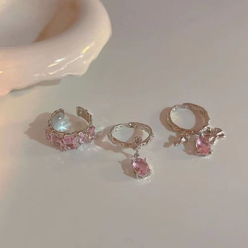 Sweet niche pink zircon ring for women, light luxury, stylish, versatile, simple set of rings, high-end design ring