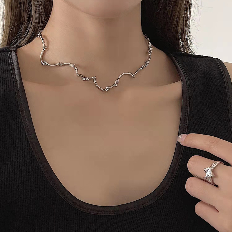 Cool style irregular necklace for women summer Internet celebrity niche design temperament versatile necklace accessories