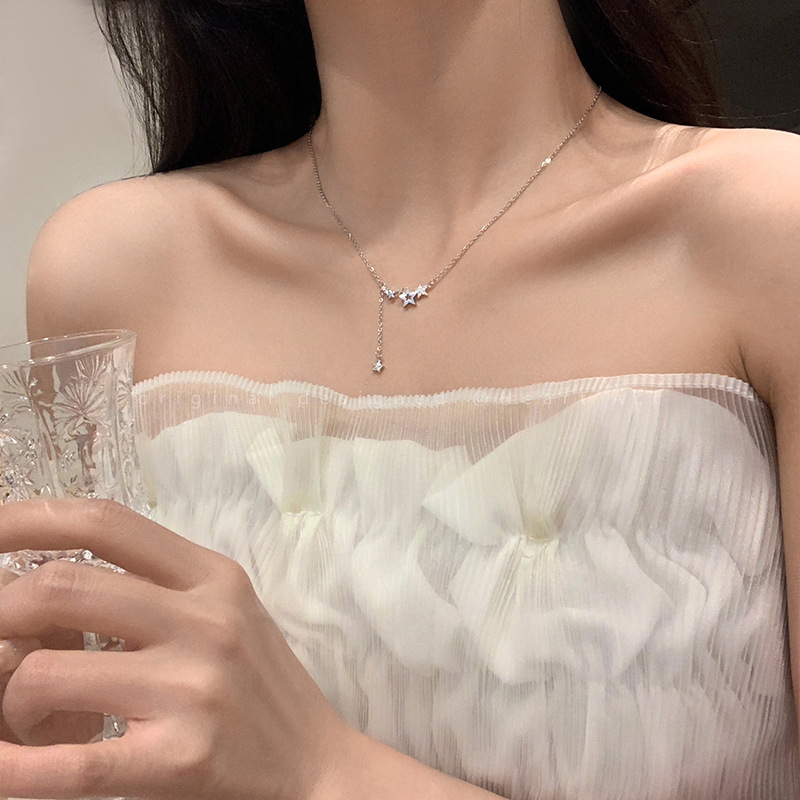 Star zircon tassel necklace for women in summer light luxury niche versatile internet celebrity accessories Korean gentle temperament clavicle chain