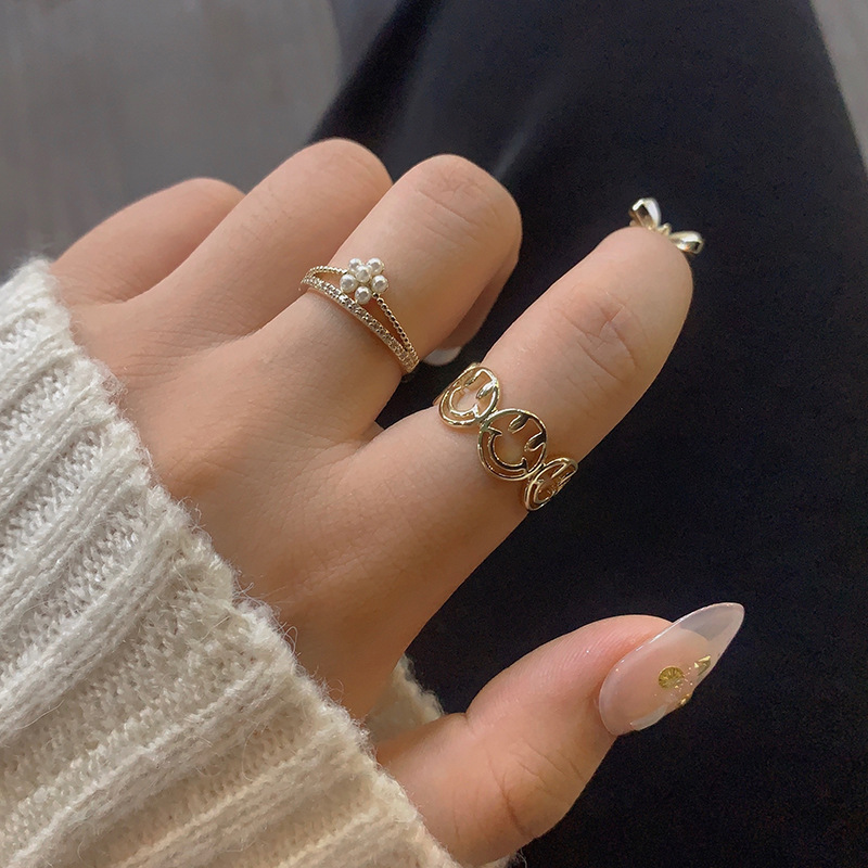 Metal smiley face ring Korean fashion personality ins internet celebrity trendy opening adjustable pearl flower index finger ring